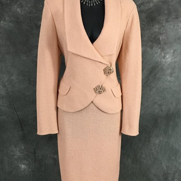 BEAUTIFUL St John evening knit light orange rhinestones jacket skirt suit 10 12 - Picture 3 of 11